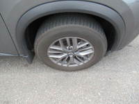 One owner, clean Carfax, two sets of keys, power windows, power door locks, power mirrors, climate c... (image 4)