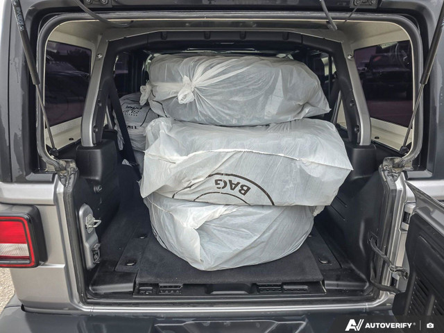 2020 Jeep Wrangler Sahara | New Rear Shocks | New Front and Rear in Cars & Trucks in Winnipeg - Image 2