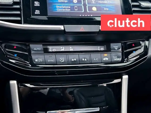 2017 Honda Accord Touring V6 w/ Apple CarPlay, Heated Front Seat in Cars & Trucks in Ottawa - Image 34