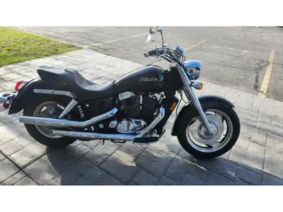 2005 Honda SHADOW SABRE 1100 Just In: Pre-Owned 2005 Honda SHADOW SABRE 1100 - A Classic Cruiser Awa...