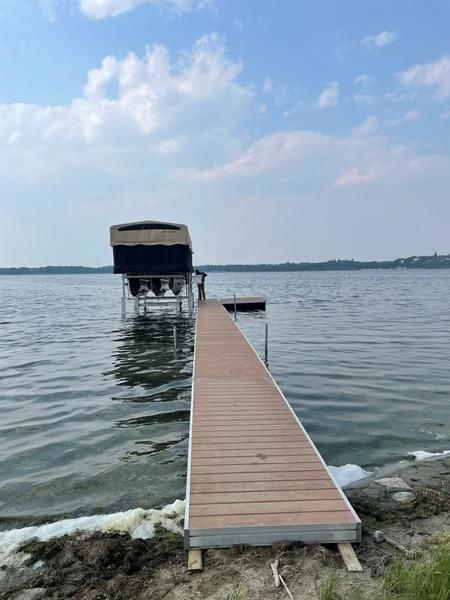 2025 Paradise Woodgrain Floating Dock in Powerboats & Motorboats in Edmonton - Image 2