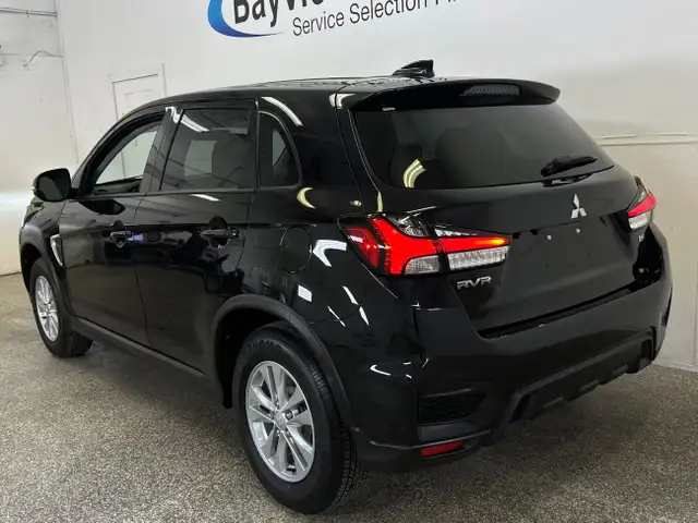 2022 Mitsubishi RVR SE SE/4WD/21KM/OFF 1 OWNER LEASE! in Cars & Trucks in Belleville - Image 6
