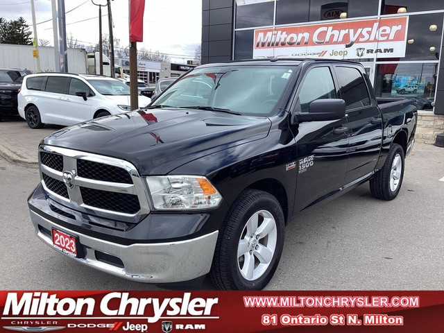 2023 Ram 1500 Classic 5.7L HEMI, CREW SLT 4X4 in Cars & Trucks in Oakville / Halton Region