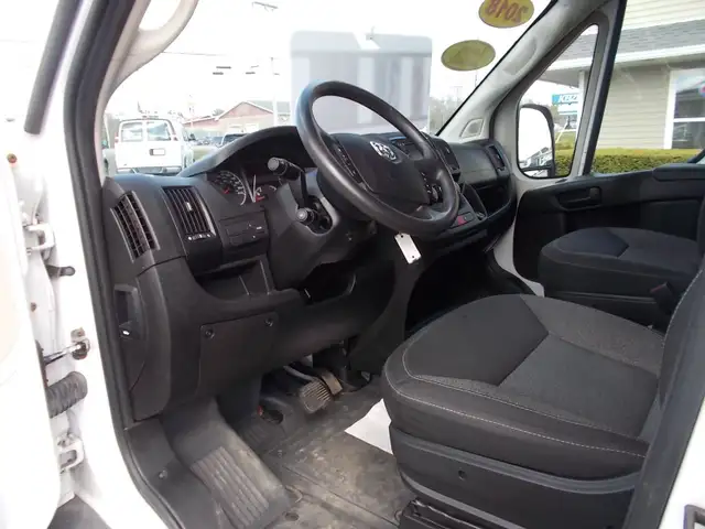 2018 Ram ProMaster Cargo Van 2500 in Cars & Trucks in Bedford - Image 10