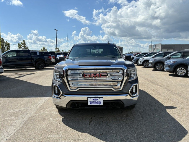 GMC Sierra 1500 SLT 2020 in Cars & Trucks in Saskatoon - Image 2