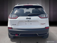 This Jeep Cherokee boasts a Regular Unleaded V-6 3.2 L/198 engine powering this Automatic transmissi... (image 3)