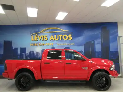 RAM 1500 CLASSIC 2023 V6 CREW-CAB 4X4 TOUT ÉQUIPÉ / CAMÉRA DE RECUL / BLUETOOTH / ÉCRAN TACTILE 8.4...