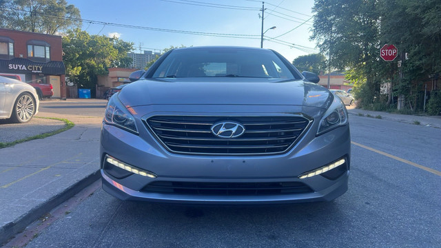 2015 Hyundai Sonata 2.4L Auto GL in Cars & Trucks in City of Toronto - Image 2