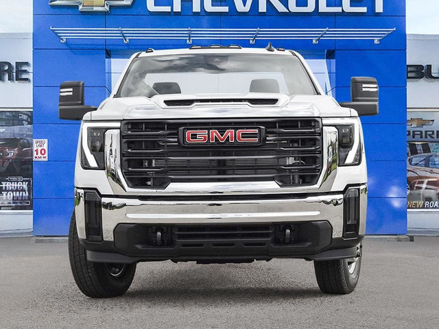 2024 GMC SIERRA 3500CC PRO DRW in Cars & Trucks in Bridgewater - Image 2