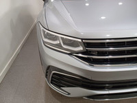 *All Wheel Drive, Turbocharged, Brake Assist, Back-Up Camera, Lane Departure Warning, Tire Pressure... (image 3)