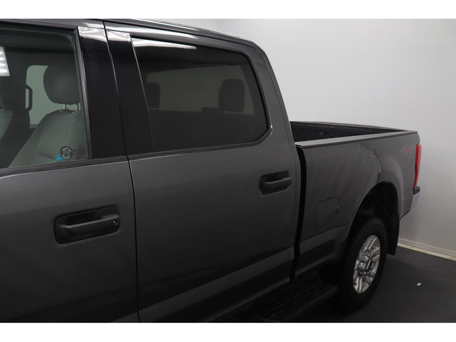 2019 Ford F-250 XLT, 6.7L DIESEL, BOITE 6.5', CAMERA, BLUETOOTH in Cars & Trucks in Longueuil / South Shore - Image 4