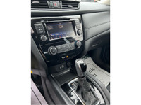Clean Carfax Rogue in pristine condition and sold certified! Equipped with heated seats and Bluetoot... (image 8)