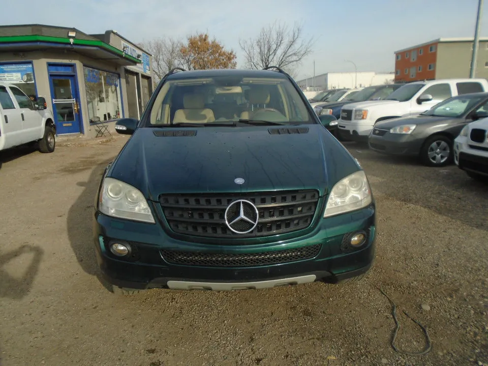2006 Mercedes-Benz M-Class 4dr 4MATIC 3.5L-LEATHER-SUNROOF-VERY