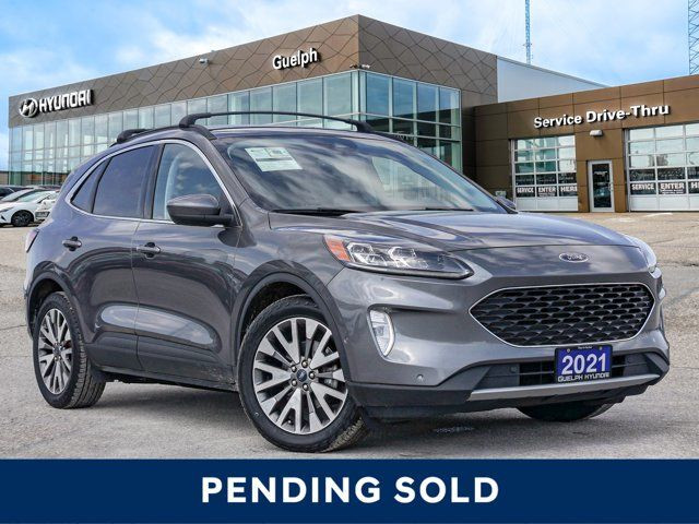 2021 Ford Escape Titanium Hybrid | One Owner! | Leather in Cars & Trucks in Guelph