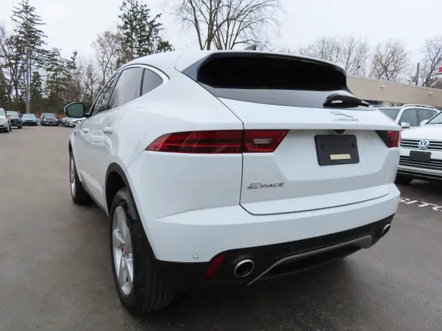 2021 Jaguar E-PACE SE P250 AWD - Navigation - 1 OWNER CAR !!! in Cars & Trucks in Oakville / Halton Region - Image 12