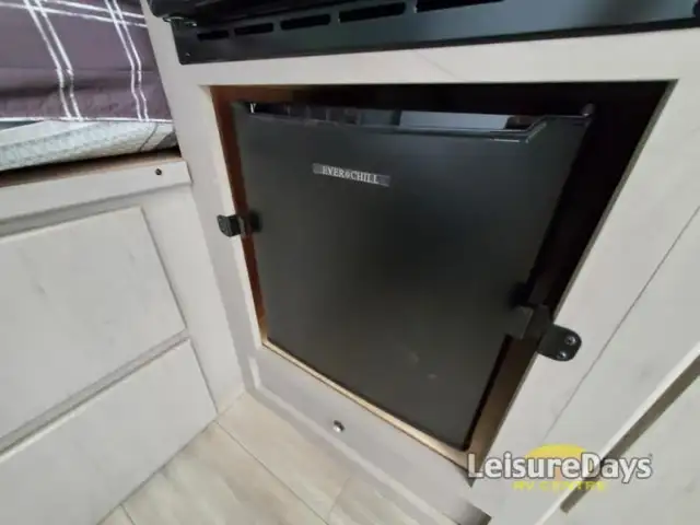 2024 Viking Viking Camping Trailers 12.0 TD PRO in Travel Trailers & Campers in Ottawa - Image 25