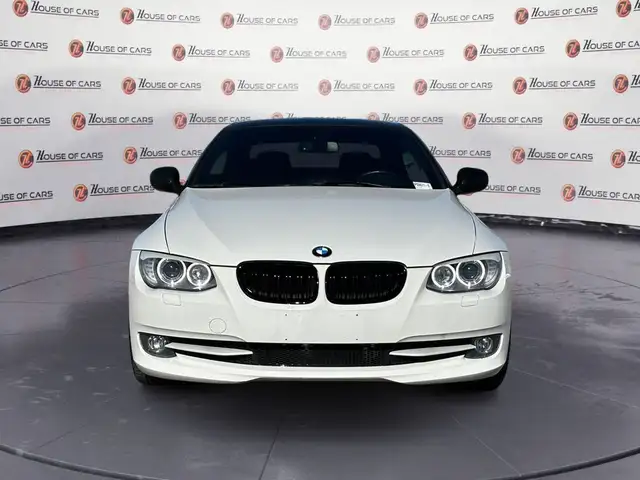 2011 BMW 3 Series Cabriolet 335i in Cars & Trucks in Calgary - Image 11