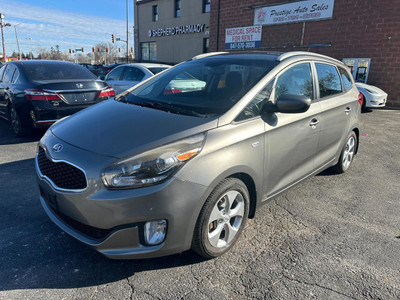  2015 Kia Rondo LX 2L/NO ACCIDENTS/VERY CLEAN/CERTIFIED