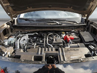 Engine: 2L 4cyl. L/100Km City: 8.1 L/100Km Hwy: 6.6 Safety Equipment Side Impact Beams Dual Stage Dr... (image 5)