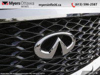 Leather Seats! A smooth ride, a nicely appointed interior, and an easy-access third row highlight th... (image 6)