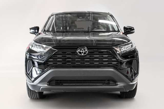 2022 Toyota RAV4 LE | AWD | Carplay | Bluetooth | Caméra | A/C | in Cars & Trucks in City of Montréal - Image 3