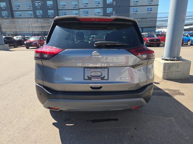 2023 Nissan Rogue SV | AWD | MOONROOF | BACK UP CAM | in Cars & Trucks in Calgary - Image 3