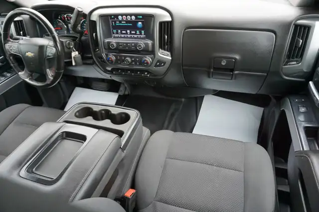 2018 Chevrolet Silverado 2500HD in Cars & Trucks in Oakville / Halton Region - Image 14