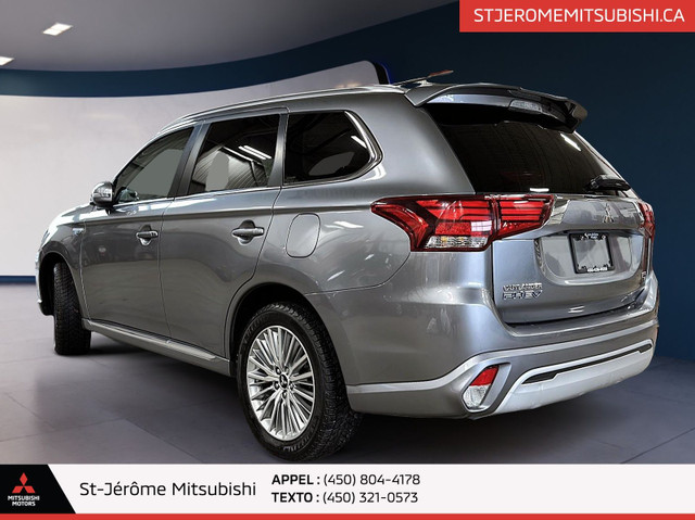 Mitsubishi Outlander PHEV SE S-AWC CUIR ET SUEDE-MAGS+CAMERA + A in Cars & Trucks in Laurentides - Image 4