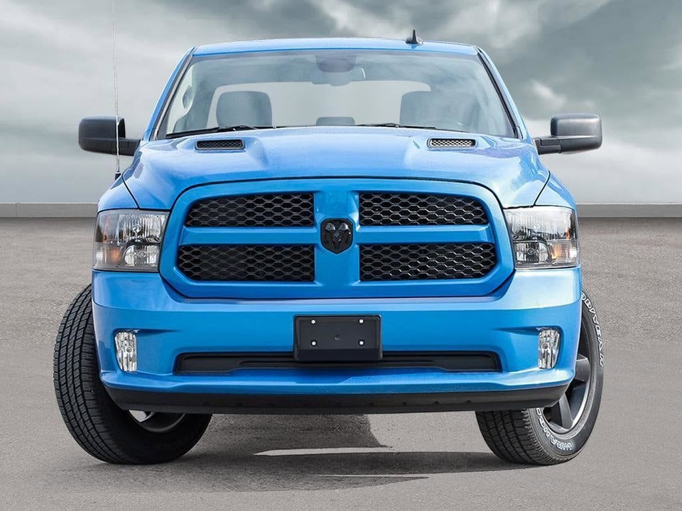 2022 Ram 1500 Classic NIGHT EDITION