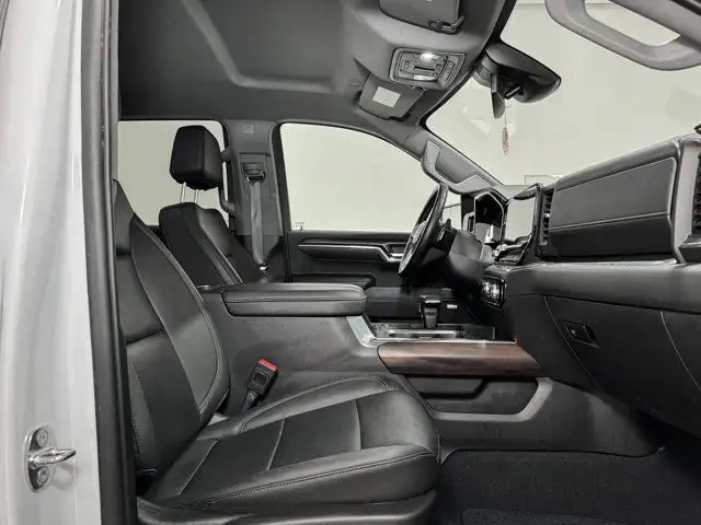 2024 GMC Sierra 1500 SLT | No Accidents | Remote Start | Leather in Cars & Trucks in Grande Prairie - Image 35