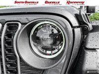 4X4, CLOTH-LOW BACK BUCKET SEATS, CONVENIENCE GROUP, TECHNOLOGY GROUP, SAFETY GROUP, PARKVIEW REAR B... (image 5)