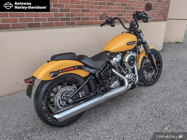 2025 Harley-Davidson Softail FXBB - Street Bob in Street, Cruisers & Choppers in Kelowna - Image 4