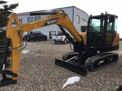 Headwater Equipment Experience one the best standard warranties on the market - 5YR / 5000 Hr! Call...