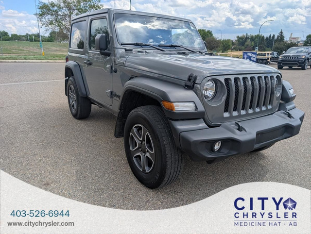2022 Jeep Wrangler Sport S 4x4 for sale in Cars & Trucks in Medicine Hat