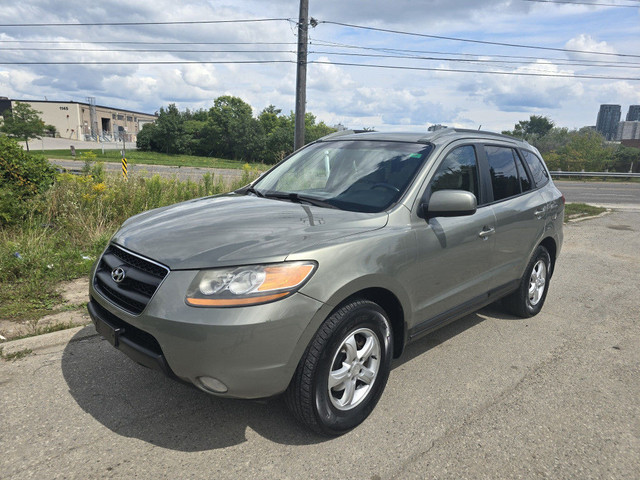 2009 Hyundai Santa Fe SE All-wheel Drive Automatic in Cars & Trucks in City of Toronto - Image 2