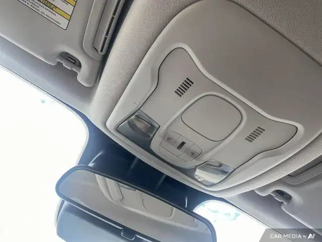 2016 Jeep Renegade North in Cars & Trucks in Saskatoon - Image 26