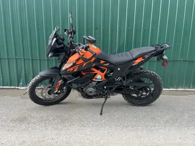 Extremely clean 2023 390 Adventure with Spoke Wheels and a Tusk Rear Rack * Taxes and Licensing Extr...