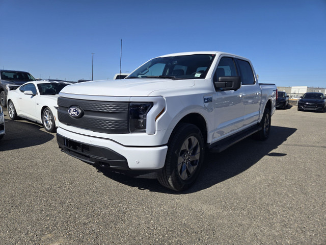 2025 Ford F-150 Lightning FLASH | MOBILE PWR CORD | BLUECRUISE | in Cars & Trucks in Calgary - Image 3