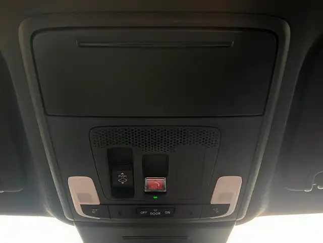 2025 Honda Civic Hybrid Sport Touring **POWER MOONROOF**AMAZI... dans Autos et camions dans Grande Prairie - Image 10