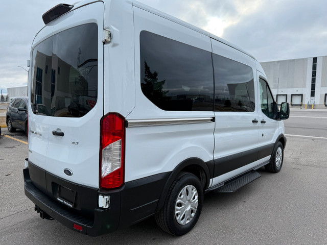 2019 Ford Transit Passenger Van FORD Transit T-150 XLT - 8 Passe in Cars & Trucks in Oakville / Halton Region - Image 3