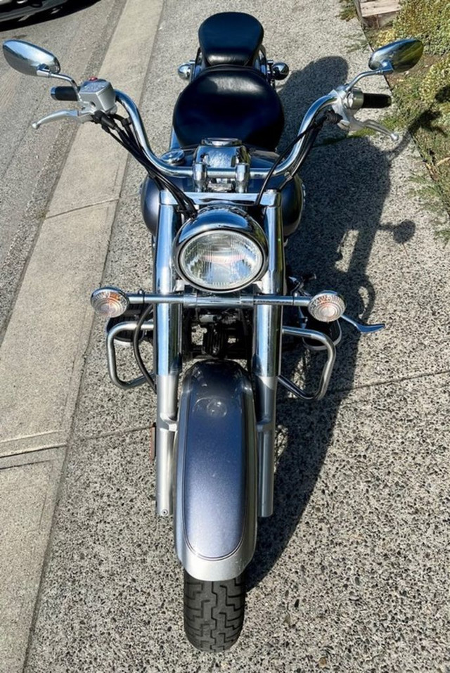 2009 Yamaha XV 650 Vstar in Street, Cruisers & Choppers in Vancouver - Image 2