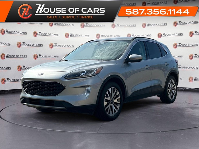 2021 Ford Escape Titanium / NO ACCIDENTS / Back Up Camera in Cars & Trucks in Calgary