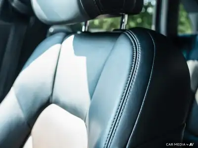 2015 Porsche Macan AWD 4dr S, View more