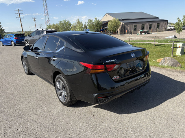 2021 Nissan Altima 2.5 SE  AWD in Cars & Trucks in Calgary - Image 2