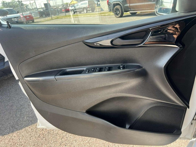 2021 Chevrolet Spark LT MAG APPLE CARPLAY in Cars & Trucks in City of Montréal - Image 4