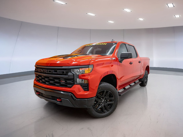 Chevrolet Silverado 1500 CUSTOM TRAIL BOSS CREW 4X4 *GR REMORQ*  dans Autos et camions  à Laurentides