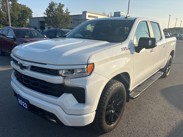 2023 Chevrolet Silverado 1500 RST RST Crew + Leather + Sunroo... in Cars & Trucks in Oshawa / Durham Region - Image 3