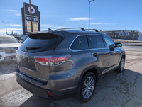 Come finance this vehicle with us. Apply on our website stonebridgeauto.com 2015 Toyota Highlander X... (image 3)