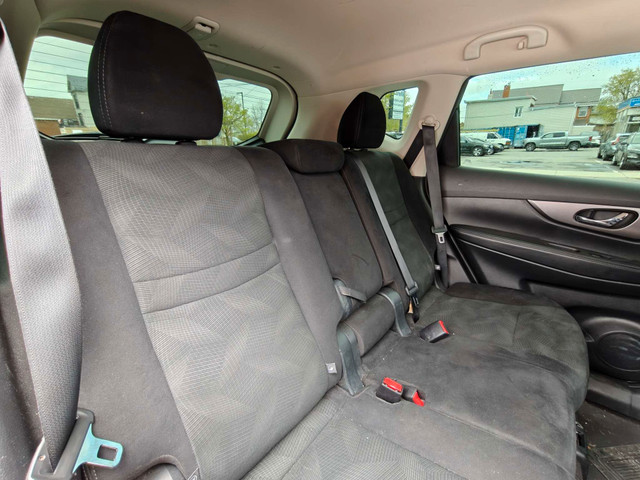 2016 Nissan Rogue S in Cars & Trucks in Ottawa - Image 4