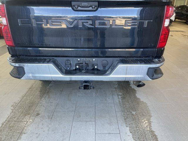 2024 Chevrolet Silverado 3500HD LT Gas *Heated Seats & Wheel* in Cars & Trucks in Fort McMurray - Image 2